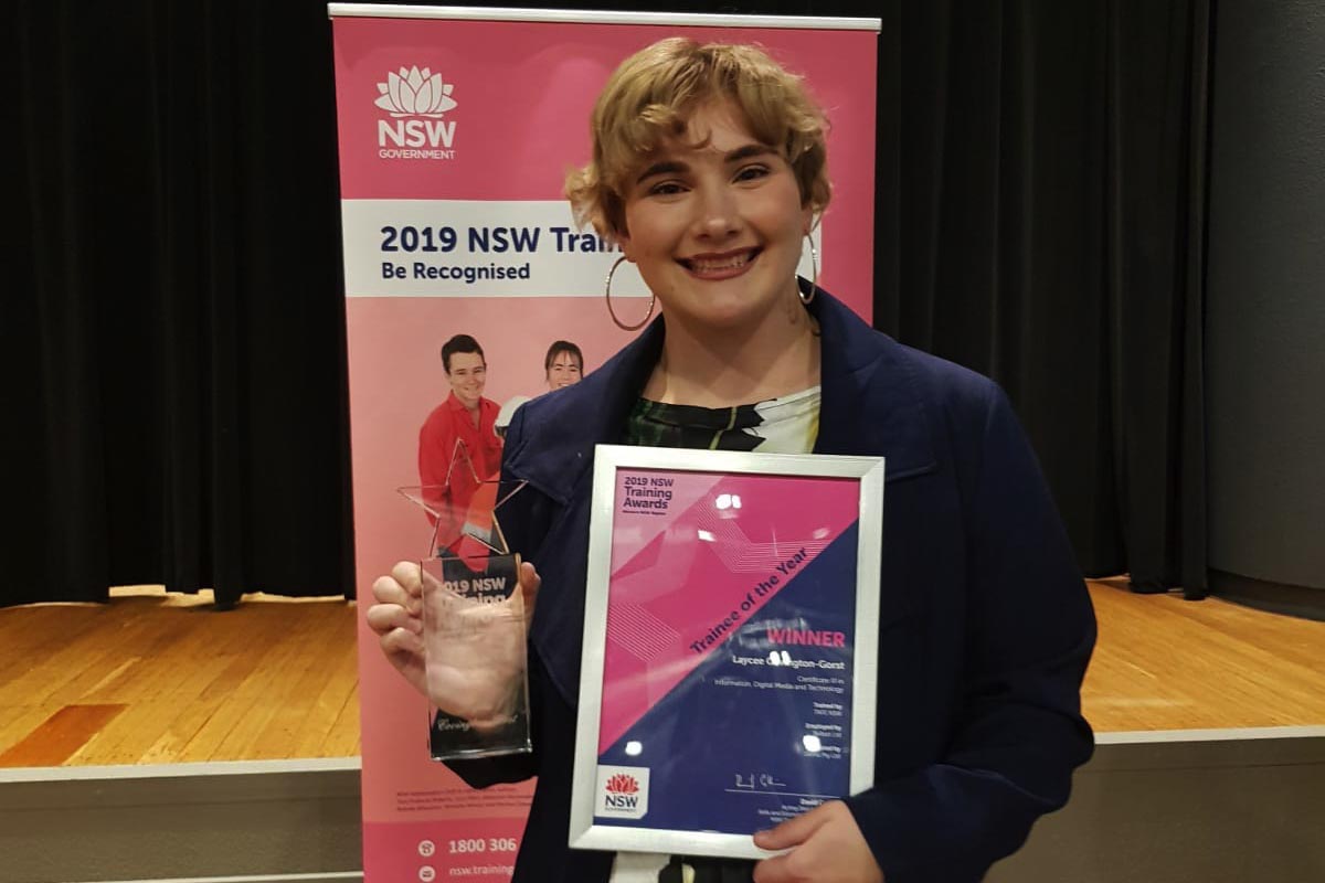 Skillset Trainee Takes out Top Award and Empowers Young Women to Work in Tech